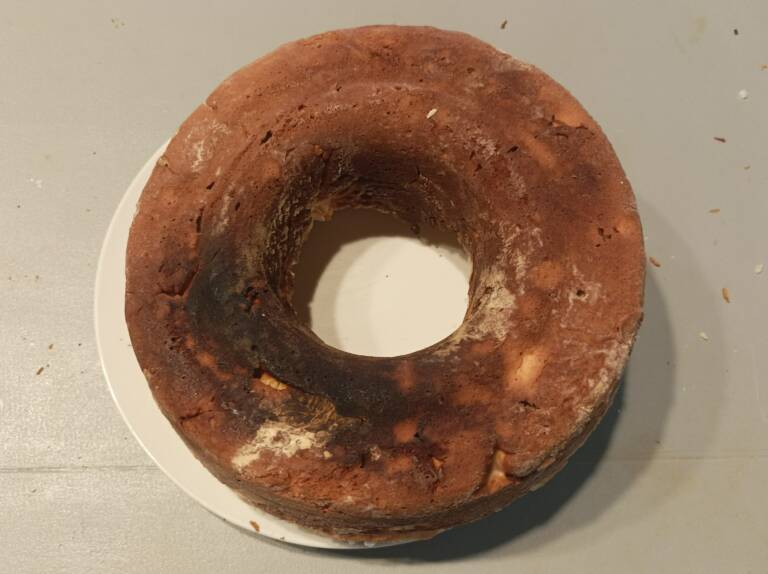 Ciambella romagnola retournée